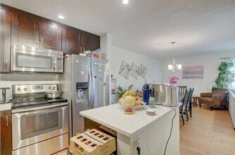 2990 NE 16th Ave in Oakland Park, FL - Building Photo - Building Photo