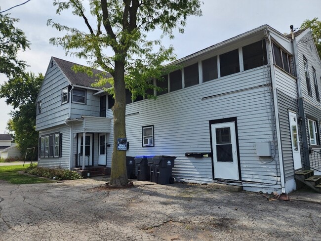 property at 418 Sherry St