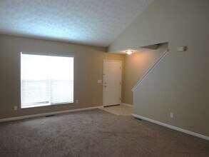 509 Lake Front Dr in Lebanon, OH - Building Photo - Building Photo