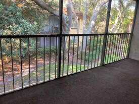 14111 Mossy Glen Ln, Unit 202 in Tampa, FL - Building Photo
