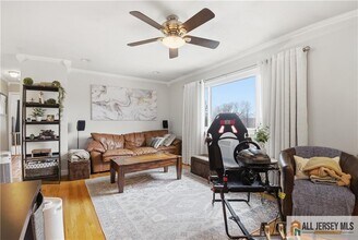 1210 Cricket Ln in Woodbridge Township, NJ - Building Photo - Building Photo