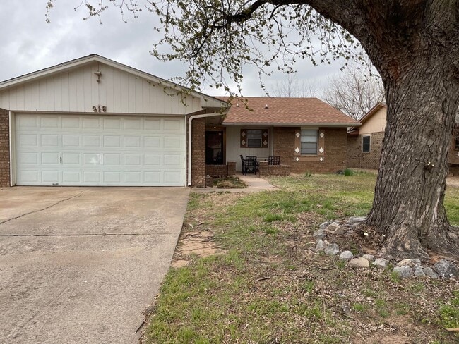 property at 218 S Rimrock Rd