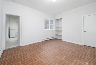 83 Jordan Ave in Jersey City, NJ - Building Photo - Building Photo