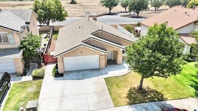 5220 Holstein St in Riverside, CA - Building Photo - Building Photo