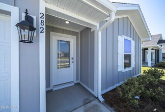 282 Boggy Crk Wy in Callaway, FL - Building Photo - Building Photo