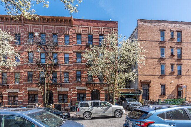 229 23rd St in Brooklyn, NY - Foto de edificio - Building Photo