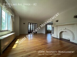 15922 Lake Ave-Unit -#2 in Lakewood, OH - Foto de edificio - Building Photo