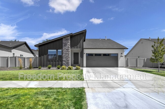 property at 2934 S Alcamo Wy
