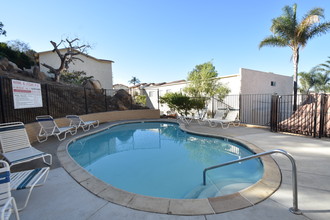 Sunset Views in Fallbrook, CA - Building Photo - Building Photo