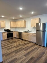 Twin Village Estates in Campbellsport, WI - Foto de edificio - Building Photo