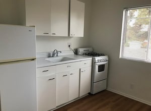820 S Rosemead Blvd in Pasadena, CA - Building Photo - Building Photo