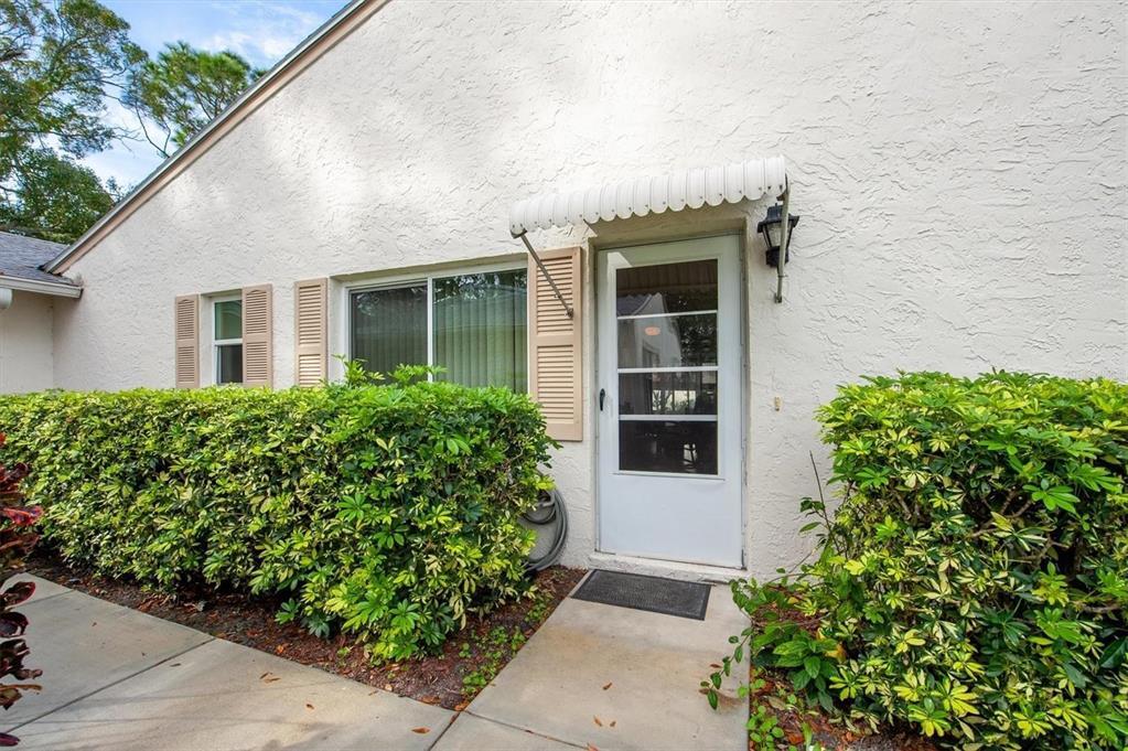 3348 38th Way S in St. Petersburg, FL - Building Photo