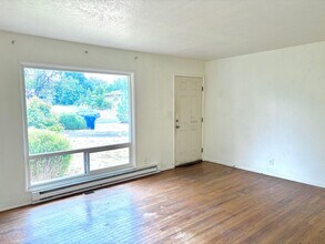 9210 SE Gladstone St in Portland, OR - Building Photo - Building Photo