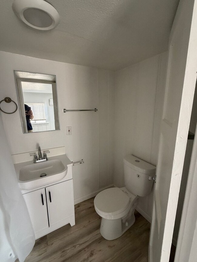 property at 1907 E Sheridan St