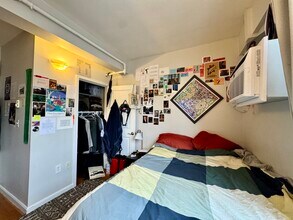 12 Stoneholm St, Unit 619 in Boston, MA - Building Photo - Building Photo