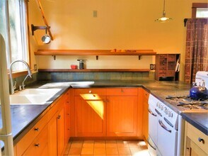 515 G St in Petaluma, CA - Building Photo - Building Photo