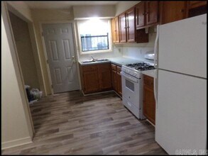 610 S Maple St in Little Rock, AR - Building Photo - Building Photo