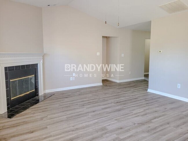 2759 Rothe Ln in Indianapolis, IN - Building Photo - Building Photo