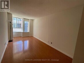 717-717 Bay St. in Toronto, ON - Building Photo - Building Photo