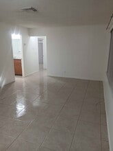 9021 W Highland Pines Dr in Palm Beach Gardens, FL - Building Photo - Building Photo