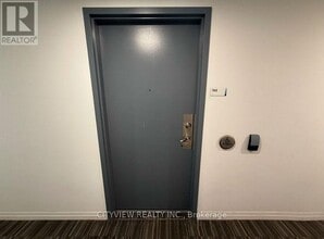 1900 Simcoe St N in Oshawa, ON - Building Photo - Building Photo