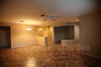 9453 W Frank Ave in Peoria, AZ - Building Photo - Building Photo