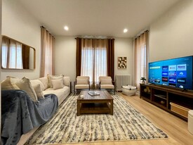 14 N Francisco Ave, Unit 1 in Chicago, IL - Building Photo