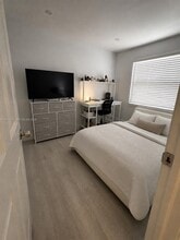 1032 NW 6th Ave in Fort Lauderdale, FL - Building Photo - Building Photo