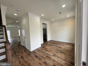 300 Dixon St in Easton, MD - Building Photo - Building Photo