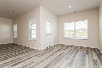 1439 Sodbuster Dr in Locust Grove, GA - Building Photo - Building Photo