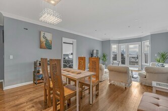 229 The Promenade in Edgewater, NJ - Building Photo - Building Photo
