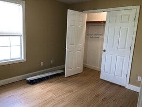 105 Jay Max Way, Unit 105B JayMax Way in Glasgow, KY - Building Photo - Building Photo