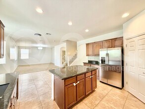 4705 W Sweet Iron Pass in Phoenix, AZ - Building Photo - Building Photo