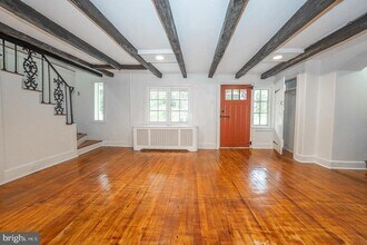 875 Old State Rd in Berwyn, PA - Building Photo - Building Photo