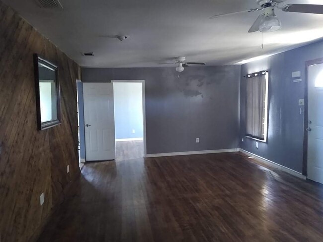 720 W Avenue B in Copperas Cove, TX - Building Photo - Building Photo