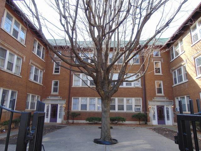 253 Wilcox St, Unit 209 in Joliet, IL - Foto de edificio