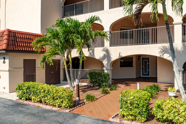 Rolls Landing in Punta Gorda, FL - Building Photo - Building Photo