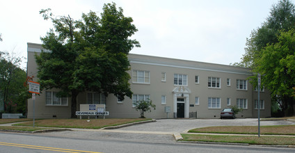 100 Bradford Ave in Fayetteville, NC - Building Photo - Building Photo