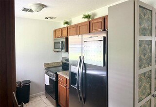 5521 La Costa Dr in Orlando, FL - Building Photo - Building Photo