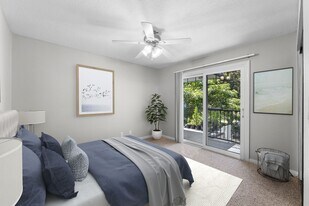 Villa Serrano Apartment Homes in Anaheim, CA - Building Photo