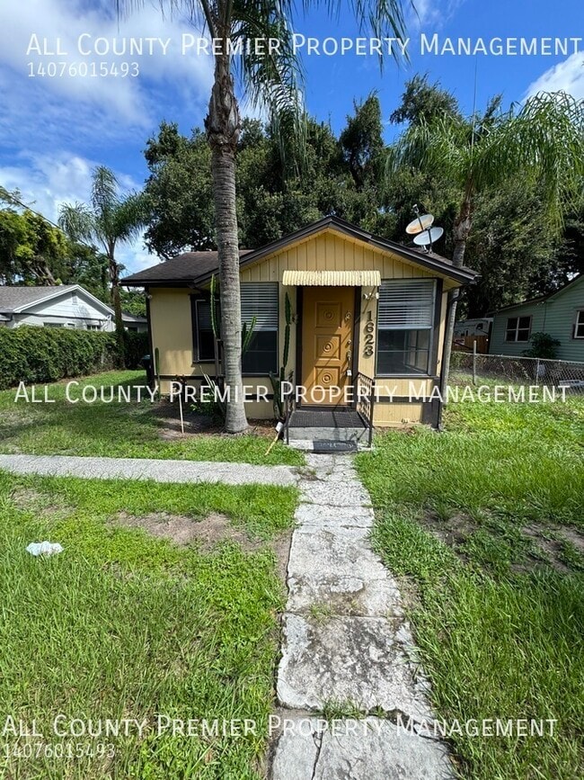 property at 1623 Grand St