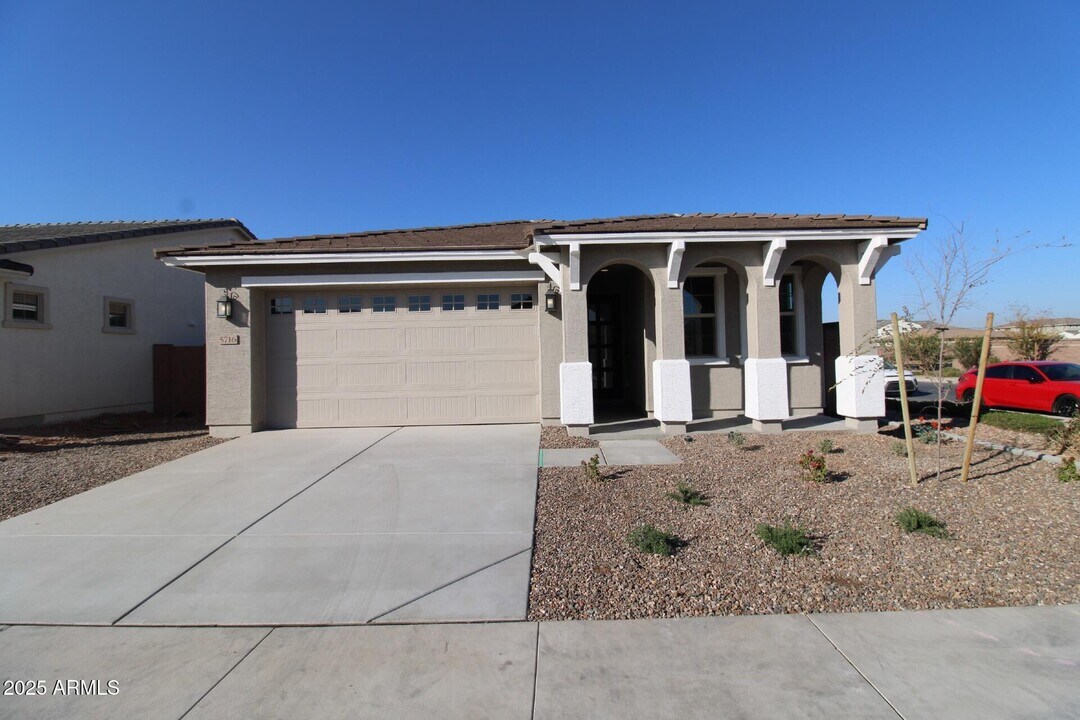 5716 S Romano in Mesa, AZ - Building Photo