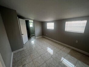 3635 Corrigan Ct in Lake Worth Beach, FL - Building Photo - Building Photo