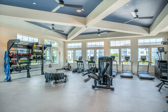 Madison Palms in Ruskin, FL - Building Photo - Interior Photo