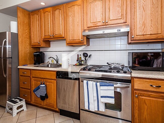 property at 46 Garden St