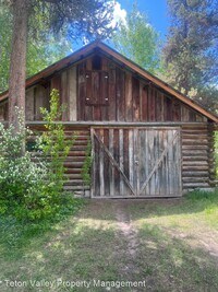 235 E 10000 N photo'