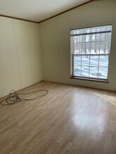 24054-2M-43 M-43 in Mattawan, MI - Building Photo - Building Photo
