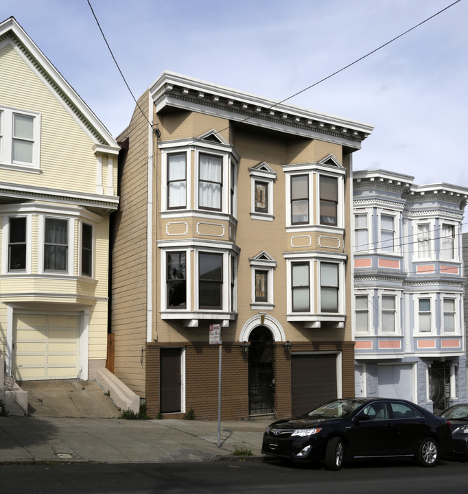 1220 Sanchez St in San Francisco, CA - Building Photo