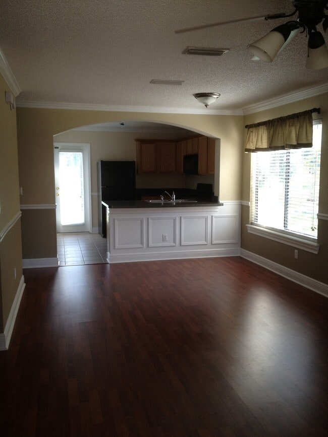 619 Briar Way Ln in Jacksonville, FL - Building Photo - Building Photo