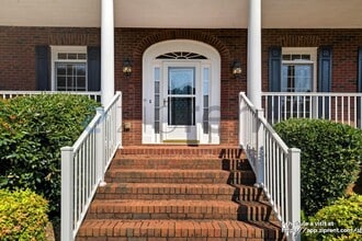 126 Laurel Ridge Dr in Alpharetta, GA - Building Photo - Building Photo